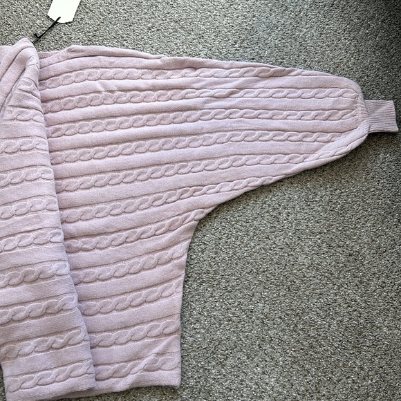 Slouchy Sweater - Picture 3 of 4